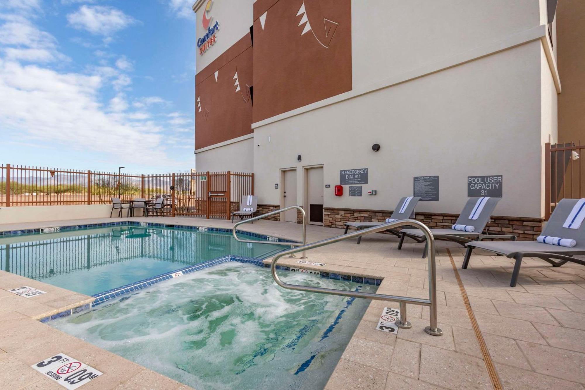 Comfort Suites Scottsdale Talking Stick Entertainment District Kültér fotó